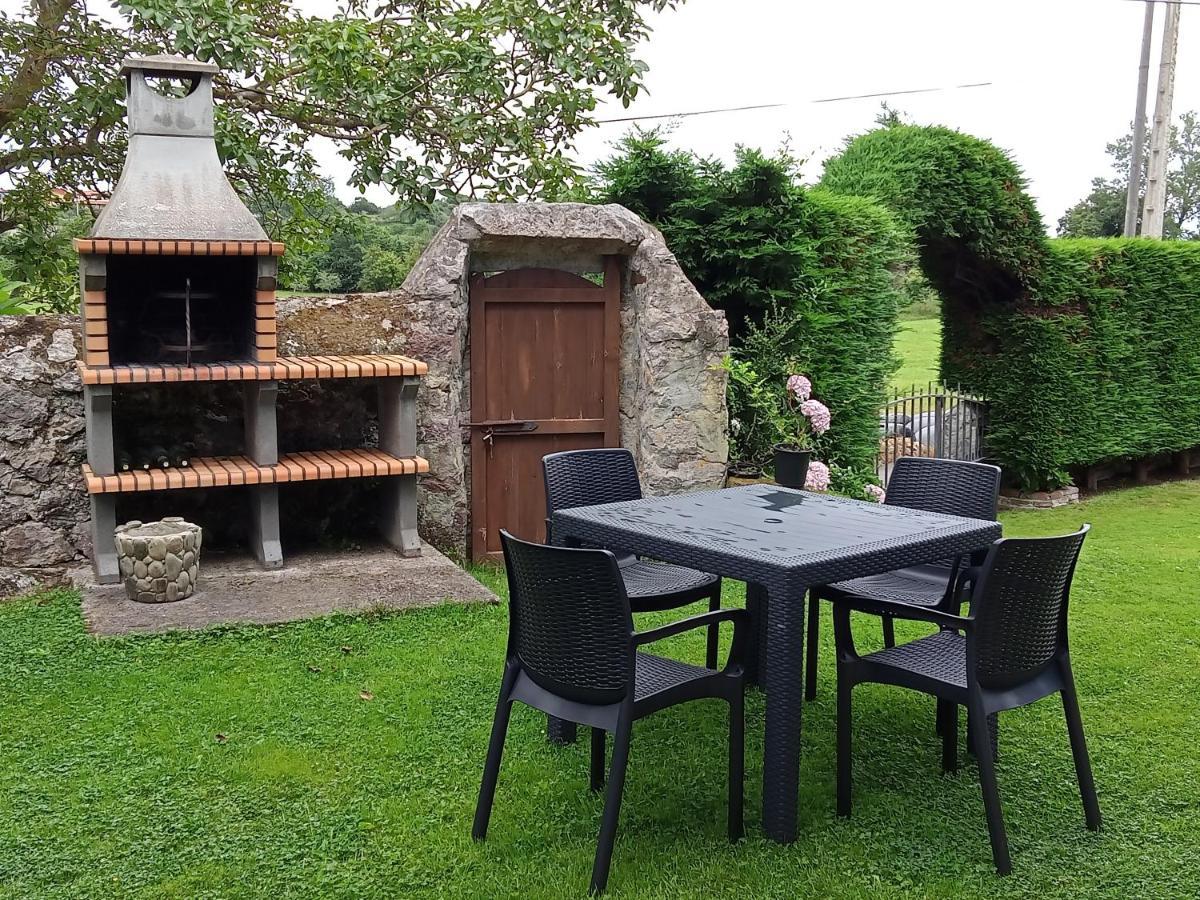 Apartamentos Rurales Inguanzo Villanueva de Pria Eksteriør billede